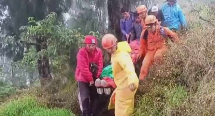  Naas, Bule AS Dilaporkan Tewas Terpeleset di G. Agung