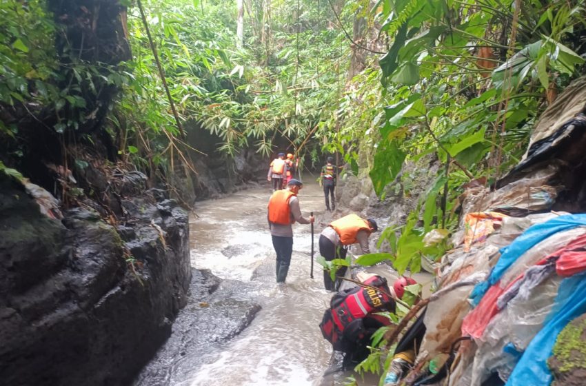  Tragedi Terjangan Air Bah di Tabanan: Hanyut 6,9 Km Ibu dan Anak Balita Ditemukan Meninggal