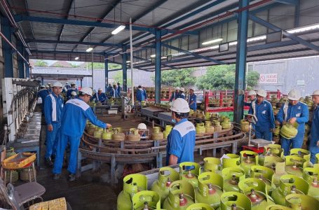 Pemerintah akan mengubah aturan distribusi gas 3Kg secara bertahap mulai tahun ini.